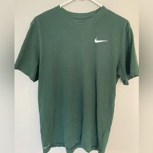 Nike tee